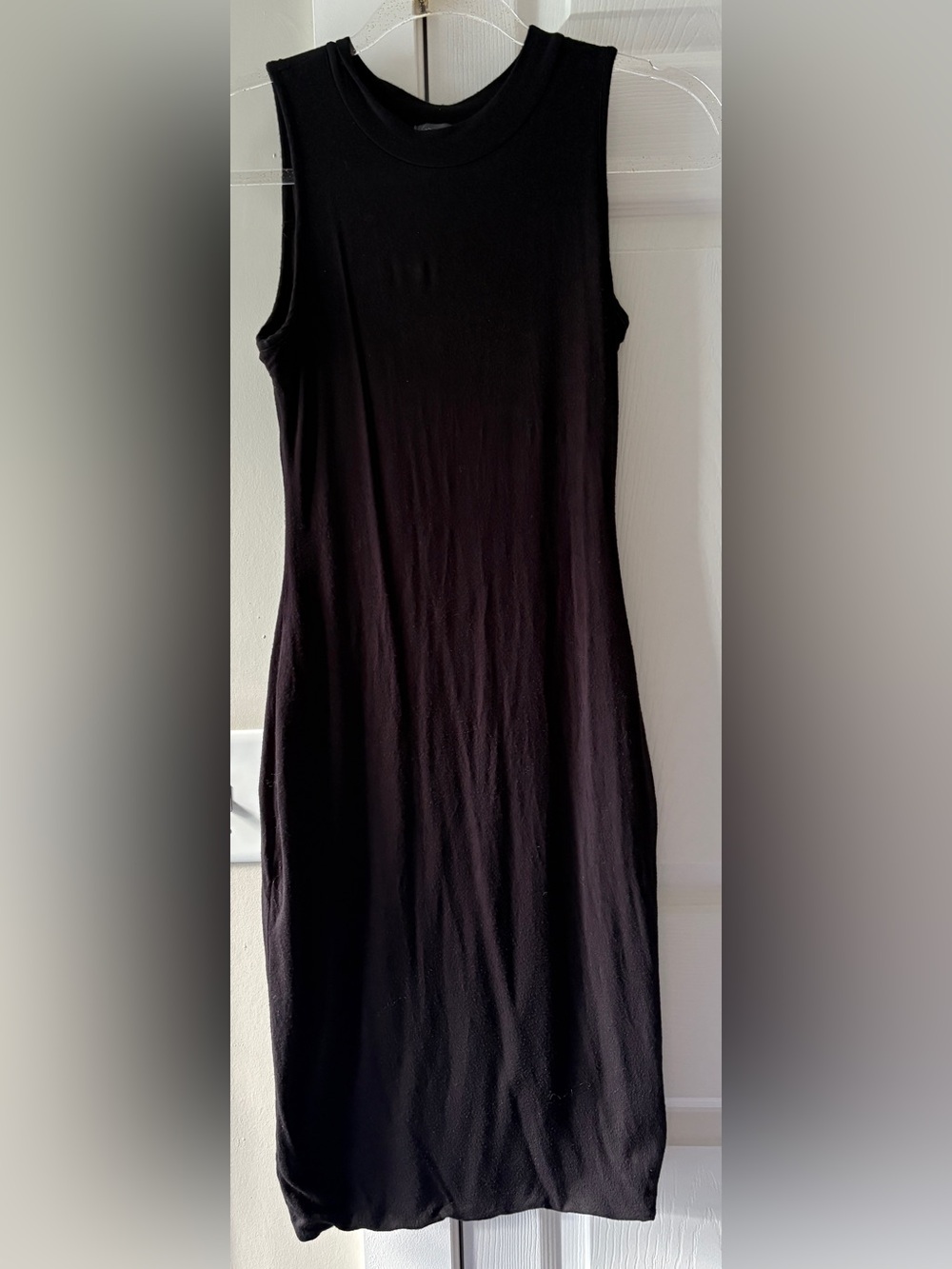 Soprano Black Sleeveless Midi Tank Dress